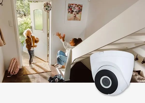 Mantenha-se em contacto com a sua casa Mantenha-se em contacto com a sua casa