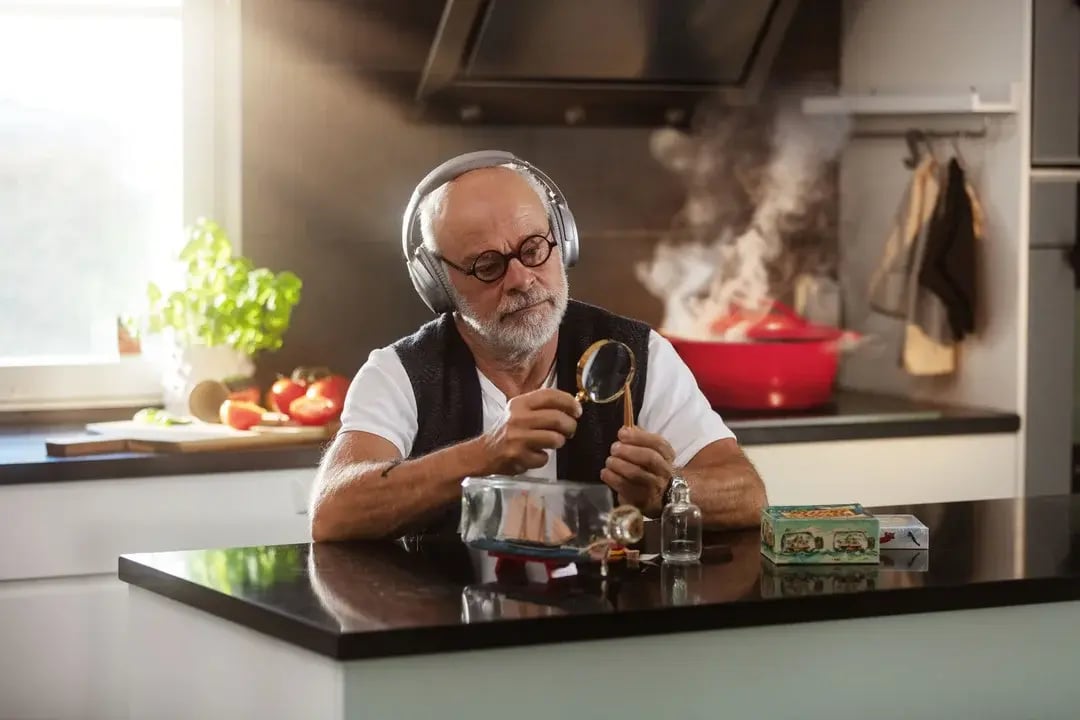 grandpa-cooking-forgets-about-pot-on-stove