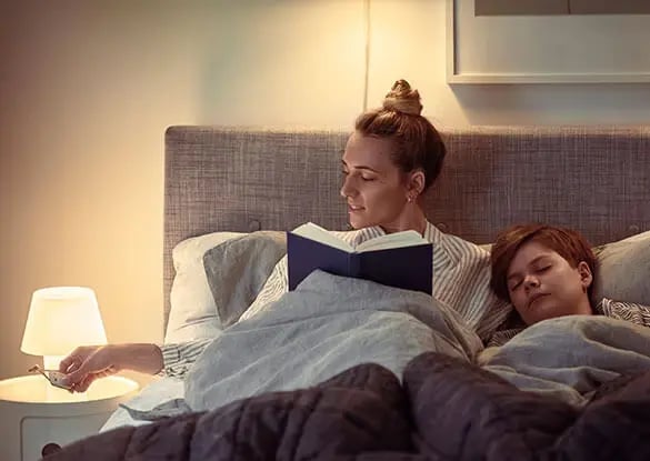 Håller tjuven borta och skyddar dig dag och natt Håller tjuven borta och skyddar dig dag och natt