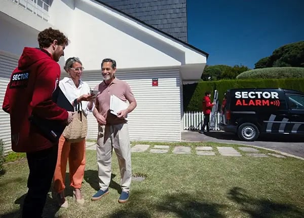 Proceso de instalación profesional y soporte postventa alarmas para segunda residencias