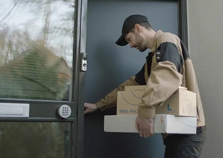 square-delivery-man