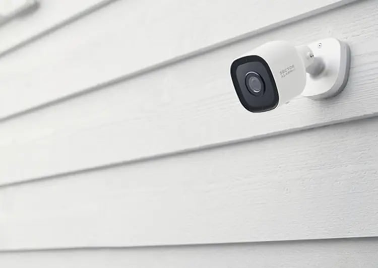 square-outdoor-hd-security-camera-wall