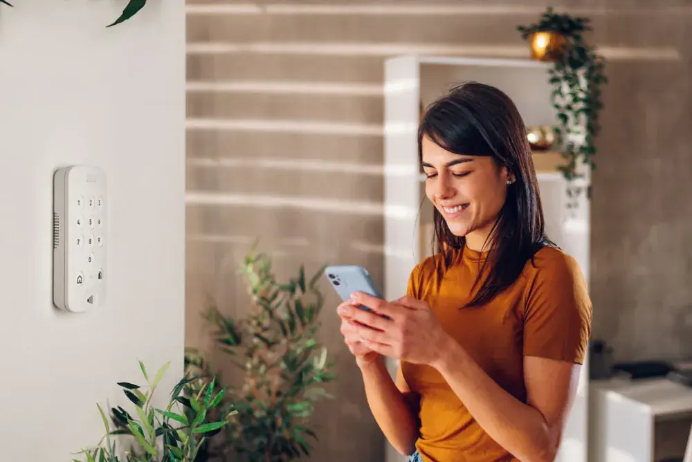PhoneWatch’s new alarm scheduling feature